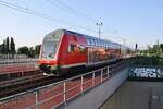 FEX18914 von Flughafen Berlin/Brandenburg Terminal 1-2 nach Berlin Hauptbahnhof (tief) erreicht am 07.08.2021 Berlin Ostkreuz.