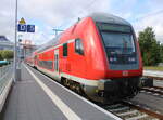 Sonderzug 13290 von Warnemünde nach Berlin Hbf(tief)stand am Morgen des 10.07.2022 in Warnemünde für die Kreuzfahrt-Touris der Celebrity Apex bereit.