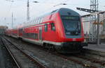 DBpbzfa 766.4 stand am 10.02.2025 im Rostocker Hbf