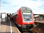 RE 4718 mit Schublok 146 231-6 kurz vor der Ausfahrt Radolfzell am 29.9.07