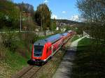 Ein Doppelstockzug unterwegs auf der Rottalbahn am 20.04.2008 mit einem Speisewagen der als Fahrradwagen genutzt wurde.