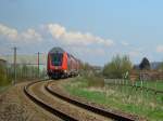 Ein Doppelstockzug unterwegs auf der Rottalbahn am 20.04.2008 mit einem Speisewagen der als Fahrradwagen genutzt wurde.