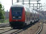 RegionalExpress 38171 von Rathenow nach Cottbus hat am 07.06.2008 Einfahrt in den Bahnhof Berlin Hauptbahnhof.