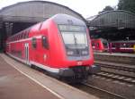 763.6 als Endwagen des Rhein-Sieg-Express  RE 9  in Aachen Hbf.