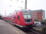Ein 763.6 als Endwagen des RE 1  NRW-Express  am 05.01.2006 in Mlheim(Ruhr)Hbf