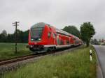 Ein Sonderzug von Pfarrkirchen nach Augsburg am 28.05.2011 unterwegs auf der Rottalbahn bei Massing.