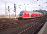 Hier ein 765.5 Steuerwagen bei der einfahrt als RE 1 in Kln Hbf am 10.04.2006