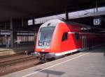 763.6 Steuerwagen am Ende des RE 3 nach Hamm(Westf) im Mrz 2006 in Dsseldorf Hbf