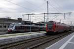 Abellio 9 442 611 (im Auftrag von DB Regio) als RB nach Erfurt Hauptbahnhof sowie Doppelstock-Steuerwagen der Bauart DABbuzfa 778 als RE unterwegs nach Halle (Saale) Hauptbahnhof. Wagennummer: 50 80 86 - 03 151 - 7 DABbuzfa 778.0 - beheimatet in Halle/Saale. Aufgenommen vor dem Fahrplanwechsel in Sangerhausen im Dezember 2015.