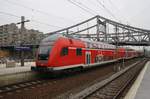 RE5 (RE3511) von Stralsund Hauptbahnhof nach Wünsdorf-Waldstadt erreicht am 12.2.2017 geschoben von 112 118 Berlin Gesundbrunnen.