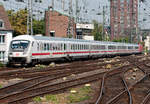 Der Intercity-Express einfahrt in den Kölner-HBF.