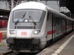 InterCity 2371  Schwarzwald  nach Konstanz ber Darmstadt, Karlsruhe, Offenburg und Villingen im Bahnhof Frankfurt am Main.