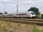 Steuerwagen Gattung Bimdzf an einem IC bei Durchfahrt in Coswig - 25.06.2003
