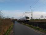 Am 23.12.08 rast IC 2327 Puttgarden - Passau Hbf durch Altenfelde Richtung Hamburg Hbf.