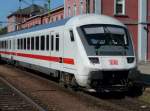 DB - Steuerwagen Typ Bpmbdzf  61 80 80-91 130-7 im Bahnhof von Singen am 3108.2009