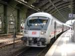 Der IC-Steuerwagen wartet in Berlin Ostbahnhof auf seine weiterfahrt. Auf genommen am 19.4.2005