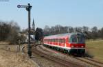 RE 22304 (Neustadt(Schwarzw)-Rottweil) mit Schublok 218 326-7 in Dggingen 10.3.12