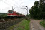 RB91 (RB 39173)  RUHR-SIEG-BAHN , von Hagen Hauptbahnhof nach Siegen, fhrt am 30.09.07 bei Hohenlimburg dem Ziel entgegen.