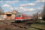 RE13 (9026)  Maas-Wupper-EXPRESS  durchfhrt Westhofen auf dem Weg von Hamm(Westf) nach Venlo. Schiebelok ist die 111 015. (29.03.2008)
