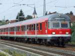 Ein Karlsruher Regio Steuerwagen (Ex-Silberling) fhrt eine RB von Plochingen nach Geislingen (Steige)am 22.08.2008 aus dem Bahnhof Ebersbach (Fils).