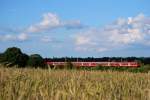 Zur Kieler Woche 2009 fahren die RB Neumnster-Kiel mit 5-6 n-Wagen und 143 bzw.