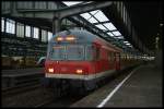 Ein Karlsruher Steuerwagen Kopf bei dem schon eine LED Anzeige nachgerstet wurde, gesichtet an der RB35 in Duisburg Hbf