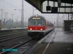 Ein Steuerwagen erreicht OberhausenHBF zur Weiterfahrt nach DsseldorfHBF nchster Halt Duisburg HBF.Ankunft: 10:51.Abfahrt: 10:52