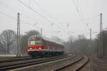 Die 110 418-1 schiebt am 01.03.2011 ihren RE4 nach Aachen Hbf.