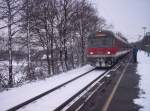 RE 4  Wupper-Express  bei der einfahrt vom verschneiten Bahnhof Hckelhoven-Baal am 29.12.2005