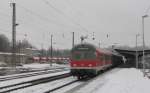 D-DB 50 80 82-34 329-6 Bnrdzf mit dem RE 3632 nach Erfurt Hbf, am 24.01.2011 in Altenburg.