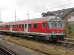 Bnrdzf 477.3 50 80 82-34 075-5 steht mit 218 451 als Schublok in Goslar auf dem Abstellgleis.