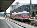 Blick auf den Wittenberger Steuerwagen einer Regionalbahn nach Landshut. Aufgenommen am 29.6.2013 in Moosburg