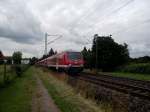 Eine RB 55 mit einen Steuerwagen Bauart Wittenberge am 26.06.13 bei Hanau West