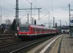 Mit fhrendem 80-35 139-0 Bnrdzf 483 erreicht am 02.Januar 2014 ein RE aus Sonneberg den Bahnhof Lichtenfels.