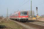 Eine n-Wagen Garnitur erreicht am 06. März 2014 als RE von Sonneberg nach Bamberg den Haltepunkt Ebensfeld.