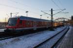 Hier eine RB77 (RB21111) von Kiel Hbf. nach Neumünster, bei der Ausfahrt am 24.2.2016 aus Kiel Hbf. Zuglok war 112 141-7. 