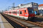 S2 von Roth nach Altdorf(b Nürnberg) erreicht am 15.11.2018 den Nürnberger Hauptbahnhof.