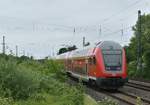 Nachschuß auf einen RE2 nach Münster der bei Angermund gen Duisburg fahrend auf dem Weg nach Münster unterwegs ist.30.5.2019