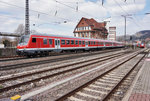 80-34 101-1 an der Spitze der RB 15355 (Frankfurt (Main) Hbf - Heidelberg Hbf), am 26.3.2016 bei der Einfahrt in den Bahnhof Weinheim (Bergstraße). Schublok war 111 070-9