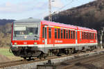 DB Regio Südostbayernbahn 928 586 am 29.12.2017  13:21 nördlich von Salzderhelden am BÜ 75,1 in Richtung Göttingen