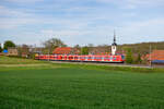 425 149 DB Regio als RB 58123 (Würzburg Hbf - Treuchtlingen) bei Gnötzheim, 09.05.2021