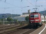 111 199-6 mit der RB nach Gemnden (Main) bei der Einfahrt in Wrzburg-Zell, 18.08.2009