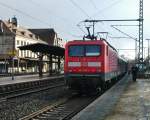 143 200 steht am 19.Februar 2012 mit der RB 59363 nach Bamberg im Bahnhof Kronach.