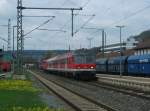 RB 59365 nach Bamberg erreicht am 03. Mai 2013 mit schiebender 111 227 den Bahnhof Kronach.