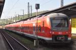 WÜRZBURG, 04.10.2014, 440 814-2 als Nahverkehrszug im Würzburger Hauptbahnhof