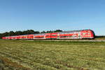 Der RE 4365 auf der RE 5 von Rostock Hbf nach Elsterwerda am 20.05.2018 in Nassenheide.
Geschoben wird er von der 112 115.
