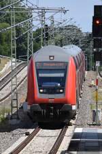 BERLIN, 23.06.2019, RE1 nach Brandenburg Hbf bei der Einfahrt in den Bahnhof Ostkreuz