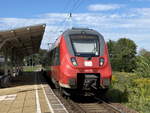 Nachschuss auf 442 135 als RB 11 von Cottbus nach Frankfurt/Oder bei der Ausfahrt aus den Bahnhof Neuzelle am 09.