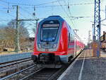 Ausfahrt 445 008 / 445 005 aus den Bahnhof Wünsdorf-Waldstadt als RE 5 nach Elsterwerder am 13. Februar 2022.
