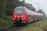442 841 als S2(Warnemünde-Rostock)bei der Einfahrt im Haltepunkt Rostock-Bramow.16.10.2016